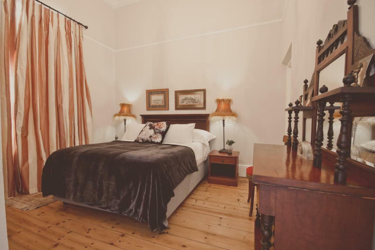 The Victorian Strand Bagian luar foto